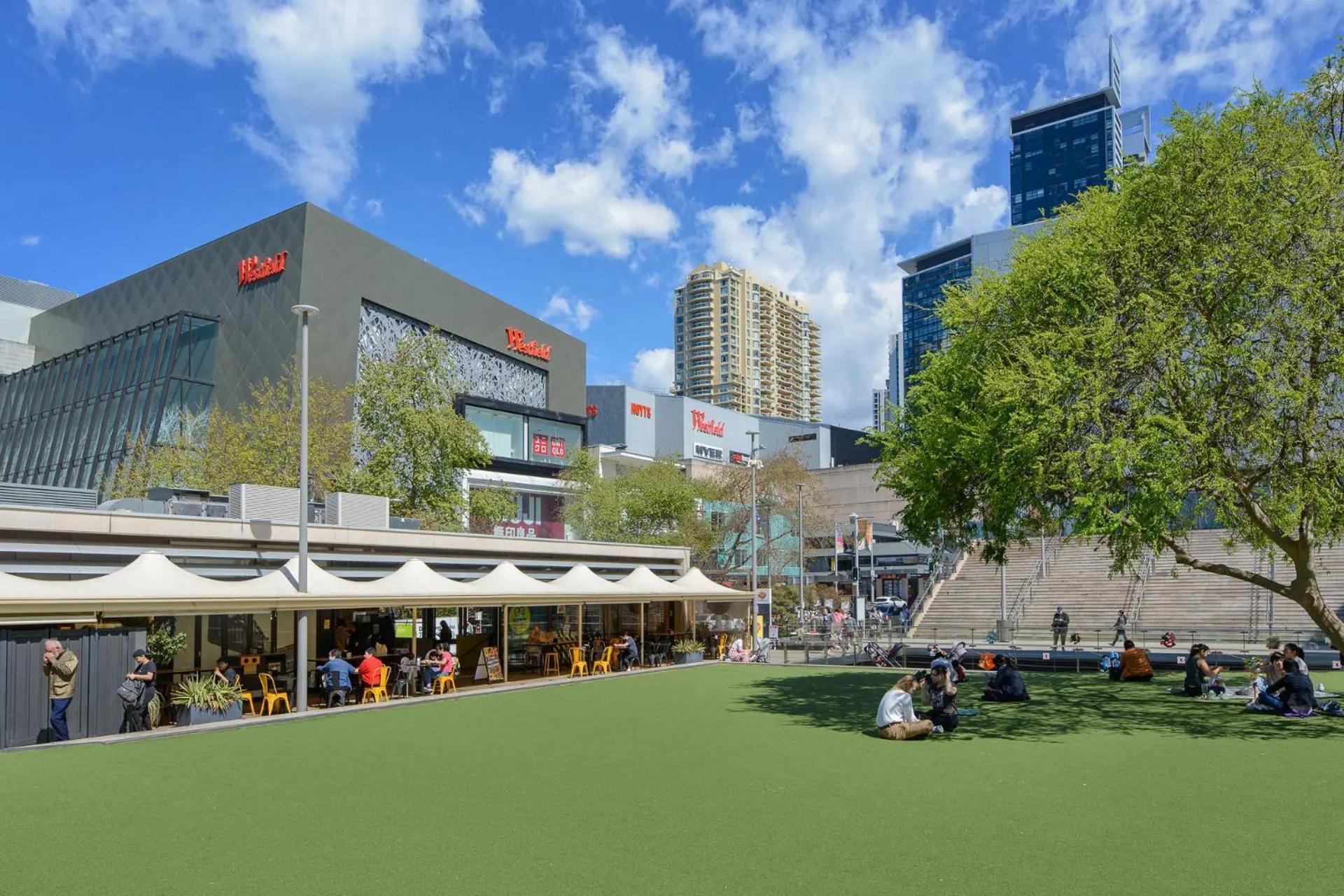 Chatswood Walk To Train Shopping